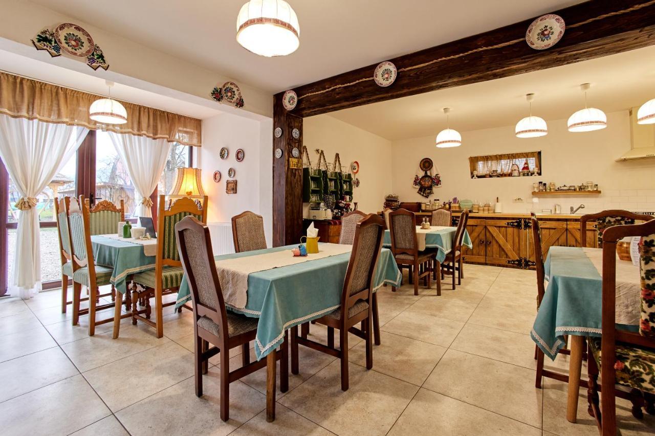 Gradina Lu' Ion "A Home Away From Home" (Adults Only) Vişeu de Sus 外观 照片